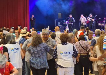El Abuelazo 2022 se vivió a pleno en Cutral Co