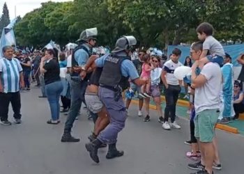 Festejos con disturbios: hubo 9 demorados y armas blancas secuestradas en Cutral Co