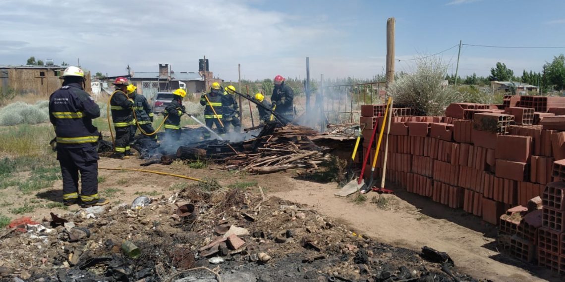 Filli Dei: bomberos sofocaron un incendio