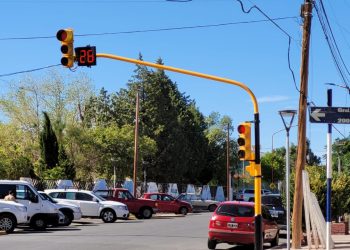Se instaló el primer semáforo “antiestrés” en Cutral Co