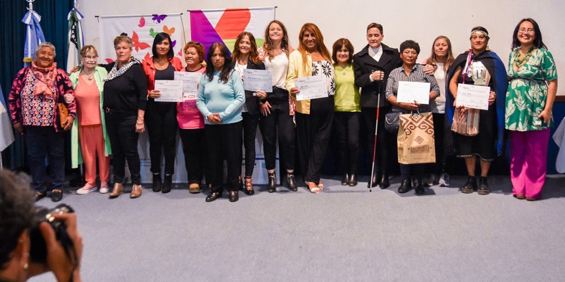 Una vecina de Cutral Co reconocida entre las Mujeres Neuquinas