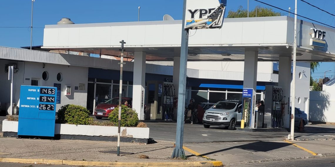 Estos son los nuevos precios de las naftas en las expendedoras de Cutral Co