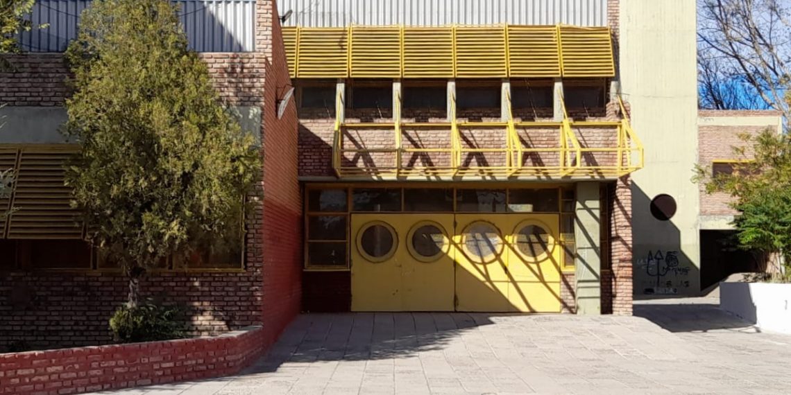 Roedores en el CPEM 58: empresa de fumigación hará una inspección este viernes