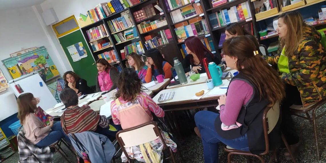 Bibliotecas escolares de Cutral Co y Huincul trabajaron en la organización y la administración
