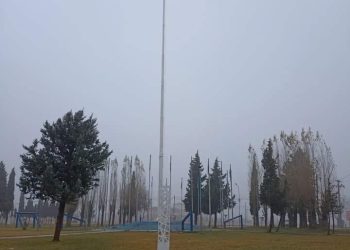 Polémica en Huincul porque no hubo bandera este 20 de junio