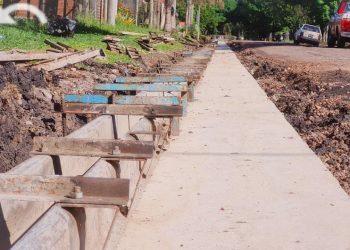 Barrio Central: piden precaución al transitar por obras de cordón cuneta