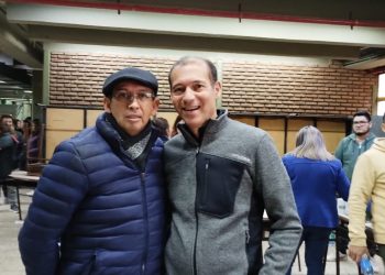 Huincul: Omar Gutiérrez acompaña a Suárez en la jornada electoral