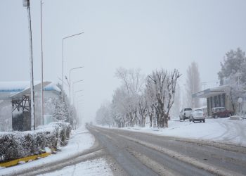 Cutral Co: organizan la asistencia por la caída de nieve