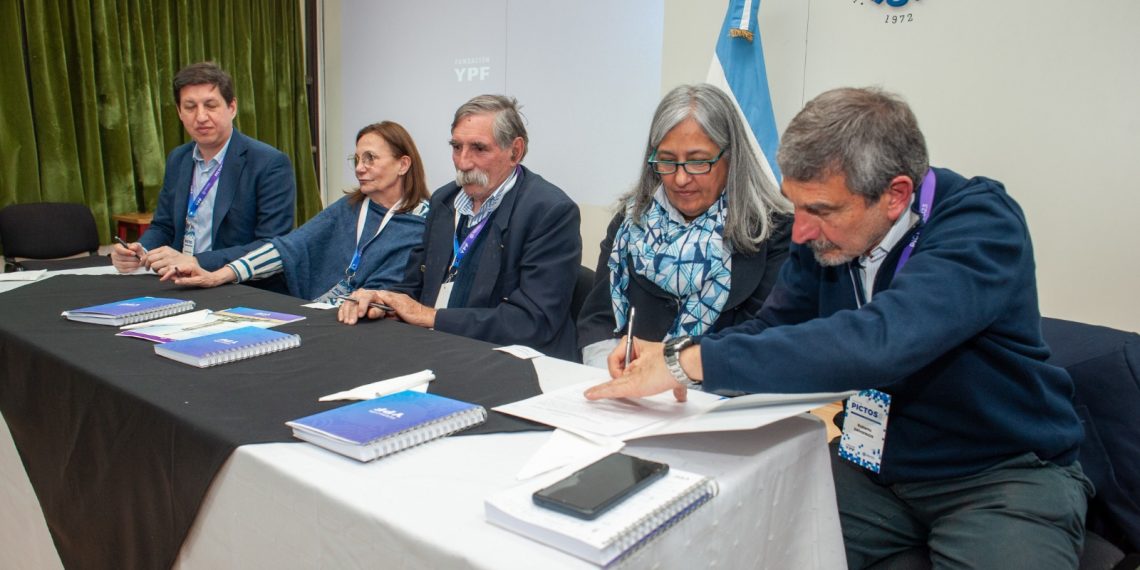 Se conformó una red de investigación aplicada al Upstream del Petróleo y Gas