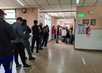 Comenzó con normalidad la votación en Cutral Co y Plaza Huincul