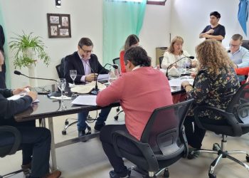Analizan iniciar el ciclo lectivo en Neuquén el 26 de febrero y garantizar los 190 días de clases