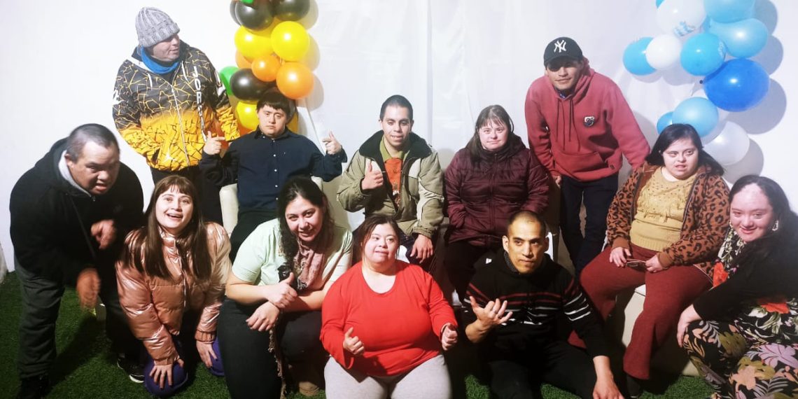 La Asociación Civil Alborada organiza mateada inclusiva en Cutral Co
