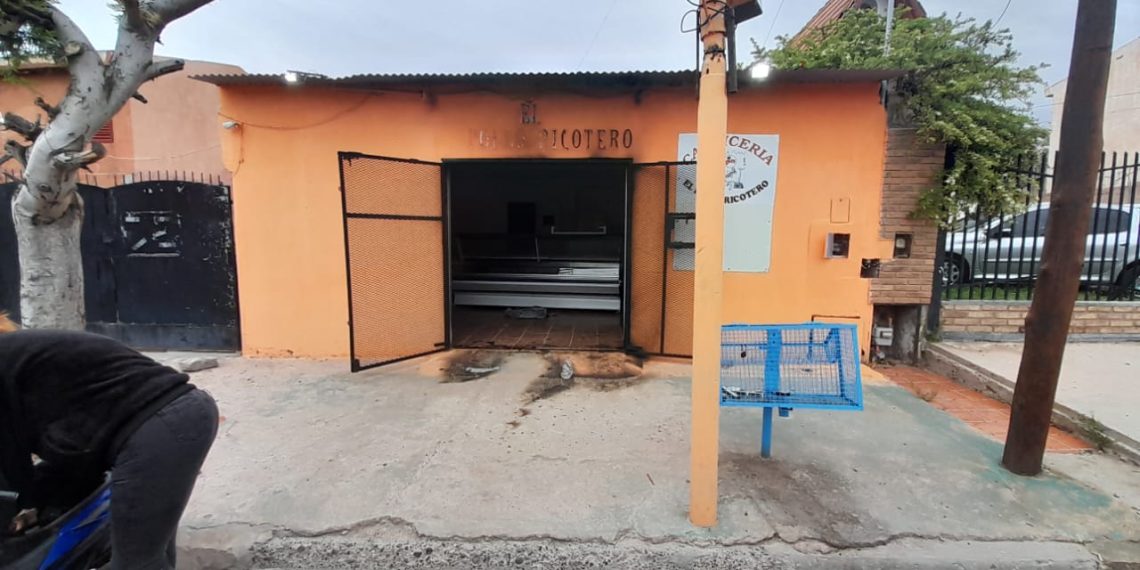 Fue intencional el incendio en el local de Pollo Ricotero en Cutral Co