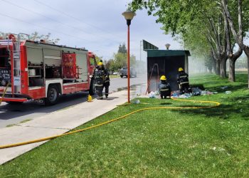 Reparaban el Punto Verde y hubo un incendio accidental en Cutral Co
