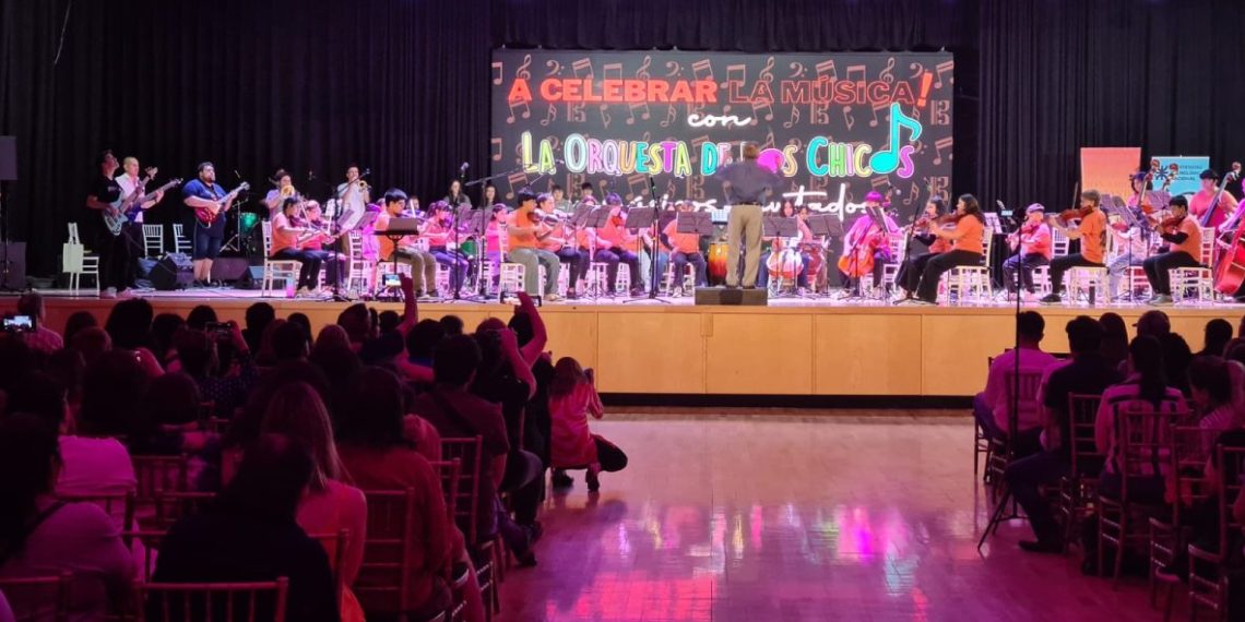 Hubo celebración de la música con la Orquesta de los Chicos de Cutral Co y muchos invitados