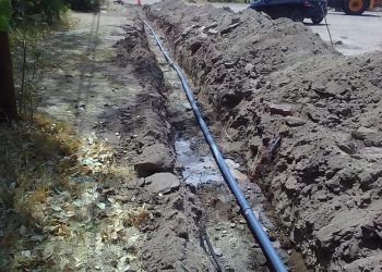 Comenzaron obras de renovación de la red de agua en Barrio Norte de Plaza Huincul