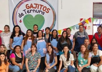 Gajitos de Ternura de Plaza Huincul se capacita para el cuidado integral de la infancia