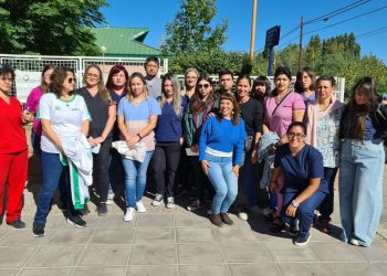 Protesta en el hospital de Cutral Co y Plaza Huincul por condiciones precarias en Salud Mental