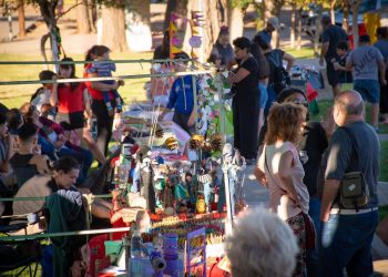 Semana Santa en Cutral Co: hay expo artesanal y de arte hasta el martes