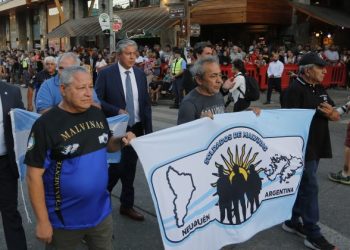 El gobernador Figueroa participará de la vigilia por la Guerra de Malvinas
