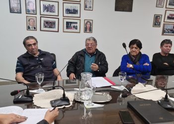 Hubo reunión de Veteranos Ypefianos con concejales de Plaza Huincul