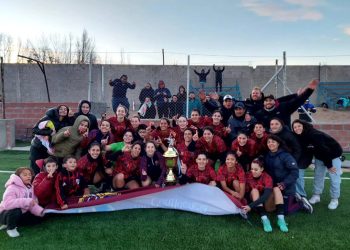 Confluencia gritó campeón en Cutral Co