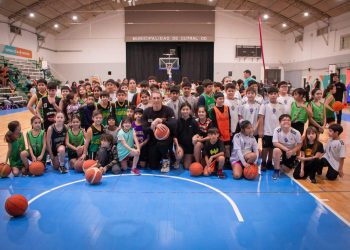 El basquetbolista Herrmann pasó por Cutral Co