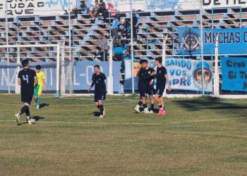 Alianza goleó a Unión en Cutral Co
