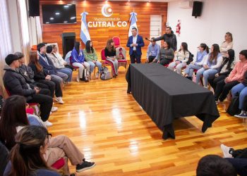 Estudiantina 2024 en Cutral Co: se reunieron los delegados