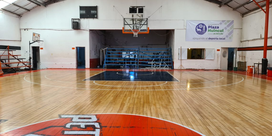 Torneo de básquet 3×3 en “La Cueva”