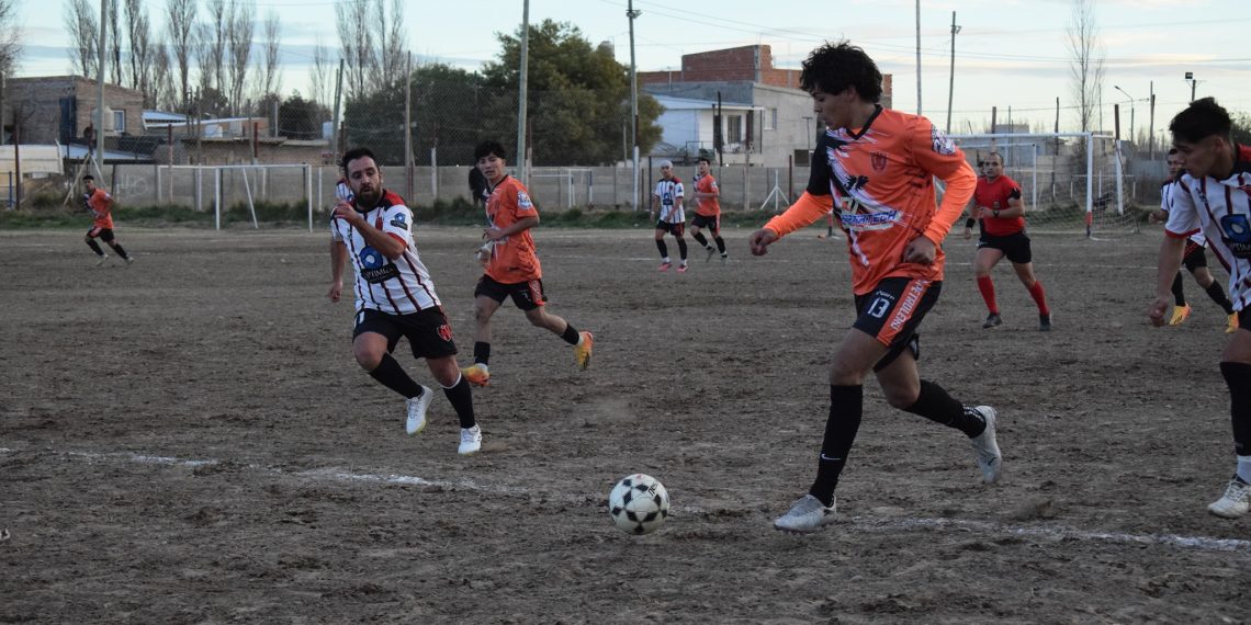 Petrolero Argentino ganó en su debut en la Copa Neuquén