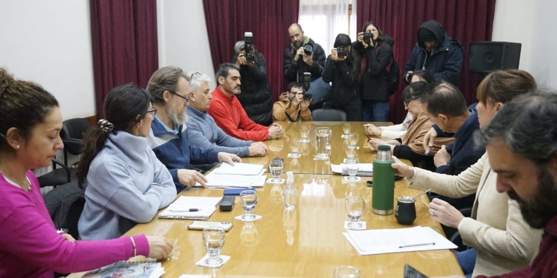 Conflicto docente: ATEN llamó a asambleas para analizar la oferta oficial
