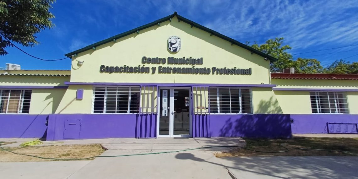 Plaza Huincul amplía su oferta educativa con nuevas propuestas universitarias