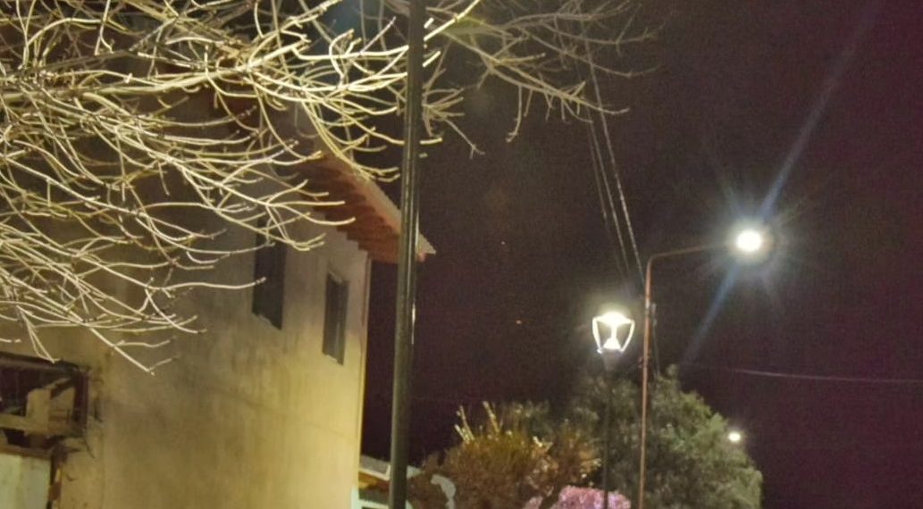 Plaza Huincul instaló nuevas luminarias LED