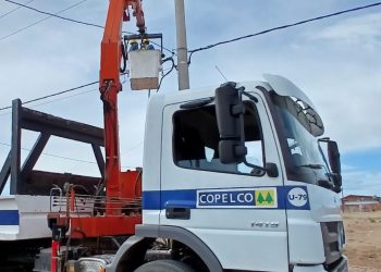 La cooperativa Copelco instaló una nueva línea de baja tensión en Cutral Co