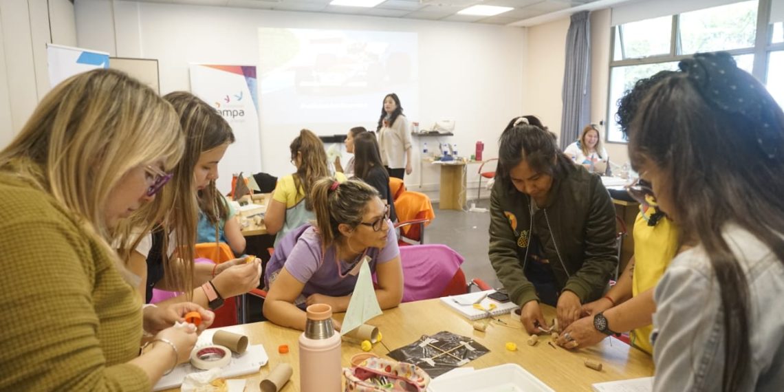 Pampa Energía sigue con sus programas de capacitación docente en energía