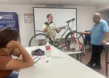 Realizan capacitación en mecánica de bicicletas en Plaza Huincul