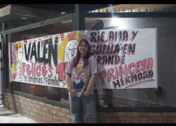 Felices 15 Valentina