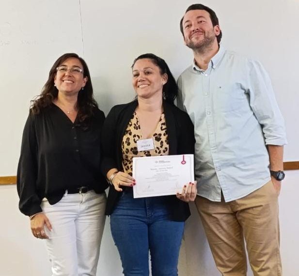 Saludan a nueva profesional de Cutral Co