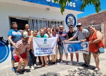 Petroleros solidarios entregaron 130 pollos en la Navidad