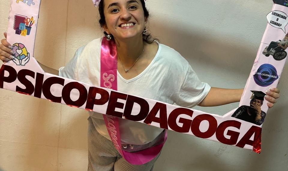 Saludan a nueva profesional