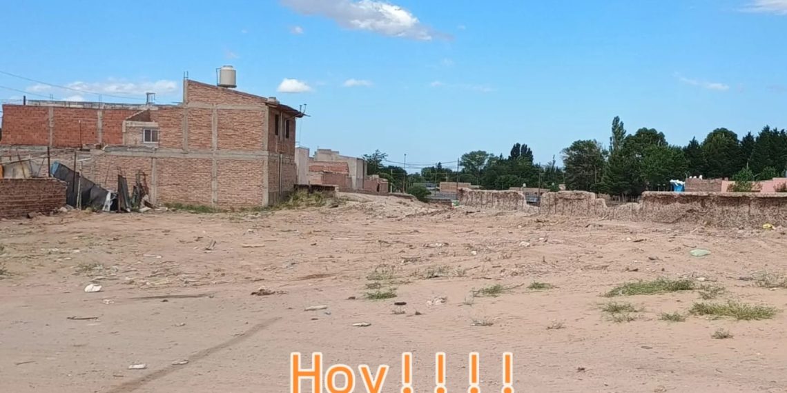 Vecinos agradecidos por la limpieza de un basural en el barrio Centro Sur