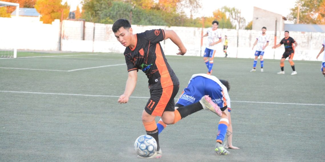 Petrolero Argentino le ganó a Cumbres como local