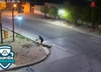 Cutral Co: recuerdan que no está permitido arrojar basura en la calle