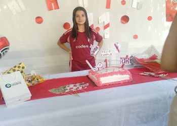 ¡Feliz cumple Mahia!