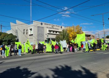 Terminó la movilización de la UOCRA en Huincul  y el tránsito es normal